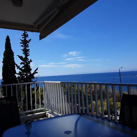 Seaside Bliss Flat Διαμέρισμα Saronida Εξωτερικό φωτογραφία