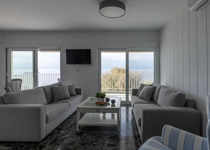 Seaside Bliss Flat