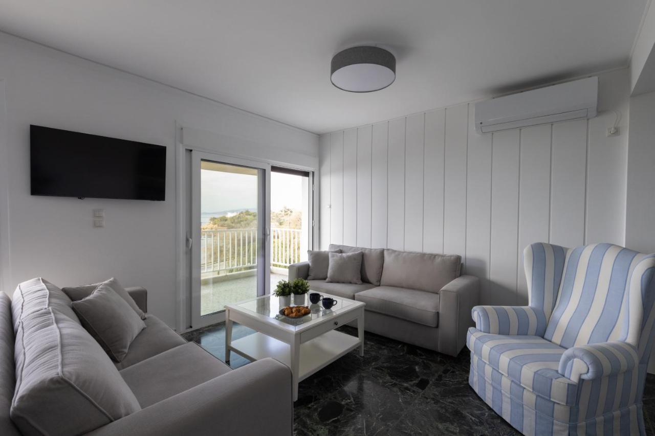 Seaside Bliss Flat